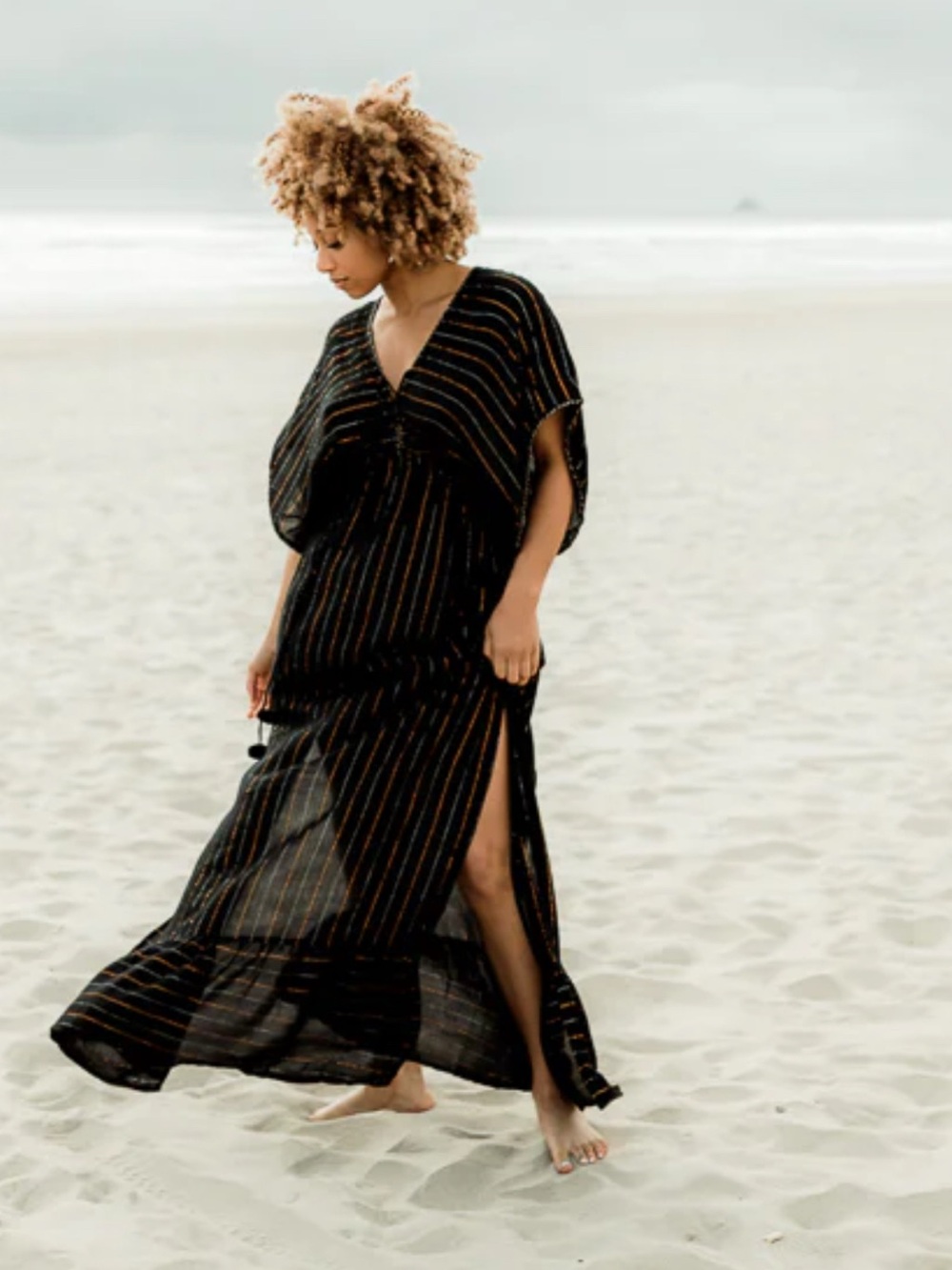 DARK ANGEL V-NECK MAXI DRESS Small
